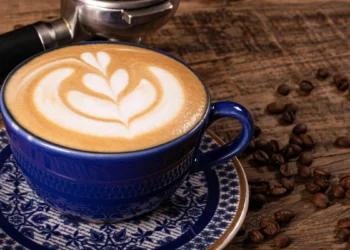 Cafés-Céramiques - Bretagne - © Guto Macedo